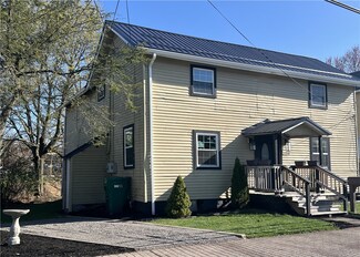 1129 Church St, Indiana, PA 15701