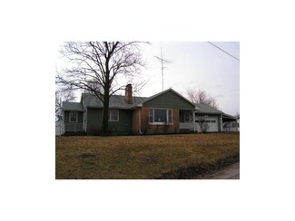 102 N Olive St, Mercer, MO 64661
