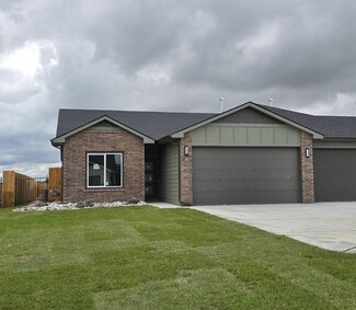 393 Trails End Ct, Attica Township, KS 67052