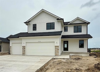 2516 NW Linwood Ct, Ankeny, IA 50023