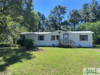 414 Hummingbird Ln, Springfield, GA 31329