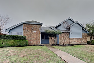 752 Arbor Downs Dr, Plano, TX 75023