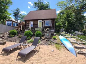 17 Wards Cove Rd, Standish, ME 04084