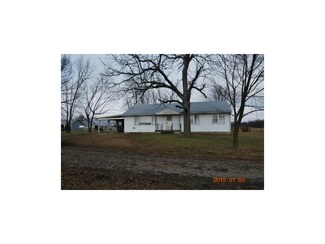 22494 E 1000 Rd, Pleasanton, KS 66075