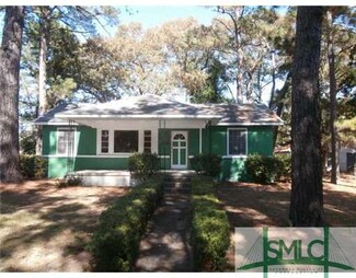 26 N Parkwood Dr, Savannah, GA 31404