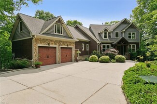 3197 N Riverside Dr, Lanexa, VA 23089