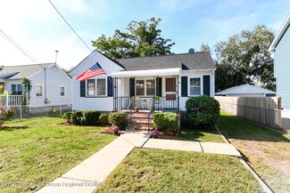 413 Beverly Dr, Keyport, NJ 07735