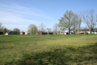 1312 N Lake of the Wood, Columbia, MO 65202