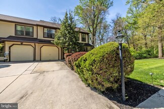 8536 Trumbauer Dr, Glenside, PA 19038