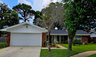 726 Clark Dr NW, Fort Walton Beach, FL 32547