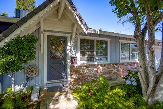 1610 Pleasant St, Redding, CA 96001