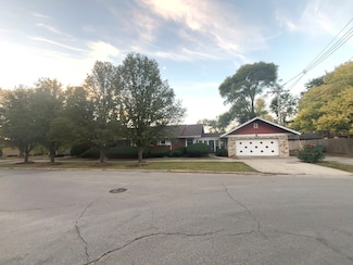 2320 W 101st St, Chicago, IL 60643