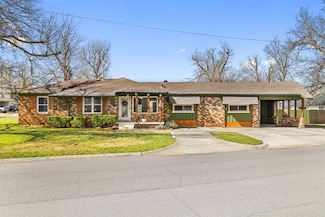 9203 Nichols Rd, Oklahoma City, OK 73120