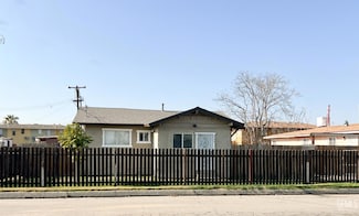 245 L St, Bakersfield, CA 93304