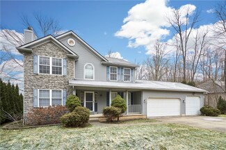 2558 Wright Rd, Akron, OH 44320