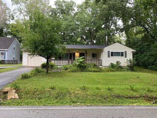 602 Texas Ave, Signal Mountain, TN 37377
