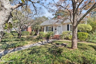 102 N 25th St, Wilmington, NC 28405