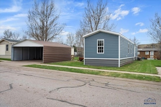 1107 Roughlock Ln, Spearfish, SD 57783