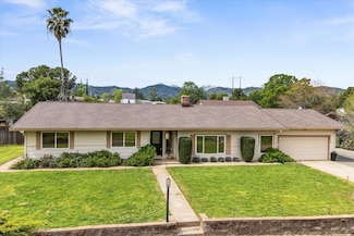 8940 Olney Park Dr, Redding, CA 96001