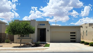 6111 Firefly, Las Cruces, NM 88012