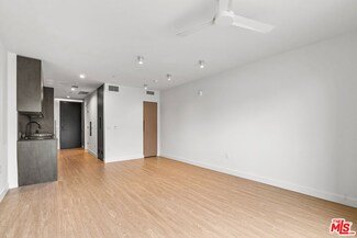 3688 Overland Ave Unit 324, Los Angeles, CA 90034