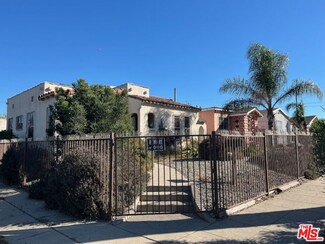 9000 Orchard Ave, Los Angeles, CA 90044