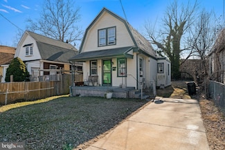 14 Bayard Ave, Sharon Hill, PA 19079
