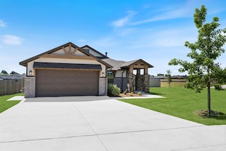 2468 Heather Rd, Blanchard, OK 73010