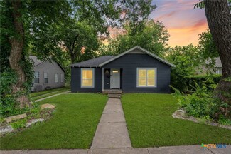 921 N 10th St, Temple, TX 76501