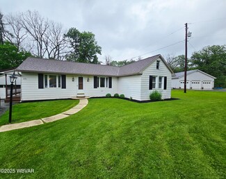 1676 Fox Hollow Rd, Williamsport, PA 17701