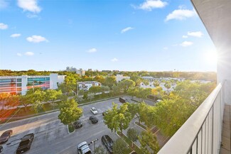 650 NE 64th St Unit GPH7, Miami, FL 33138