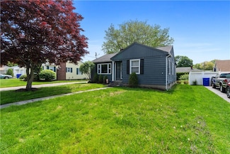 62 Atlantic Blvd, North Providence, RI 02911