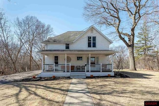 723 Warren St, Mankato, MN 56001