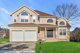 2101 2nd Ave, Toms River, NJ 08757