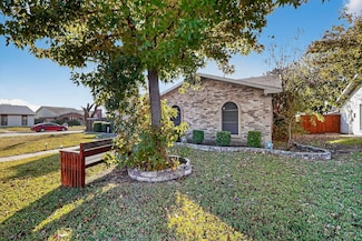 3402 Aquarius Cir, Garland, TX 75044