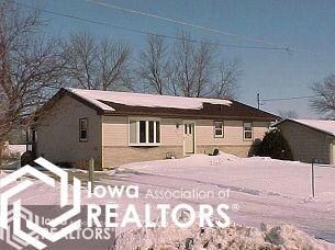10126 S 34th Ave W, Colfax, IA 50054