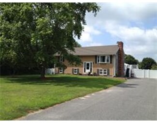 21 Bayview Ave, Berkley, MA 02779