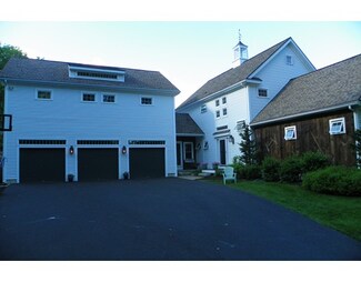 30 Nanigian Rd, Paxton, MA 01612