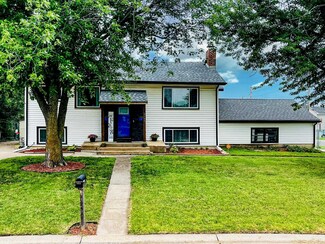 2643 N Holyoke St, Wichita, KS 67220