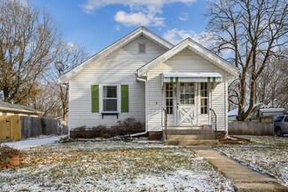535 N 1st St, Carlisle, IA 50047