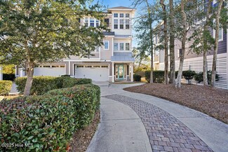7733 Dune Walk Ct, Wilmington, NC 28409
