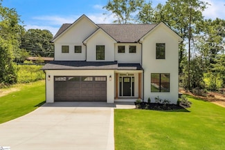 6 Eastwood Ct, Taylors, SC 29687