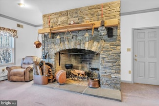 450 Franklin St, Franklinville, NJ 08322