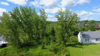 9617 Bratt Ln, Brewerton, NY 13029