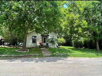 1220 S Branch St, Sherman, TX 75090