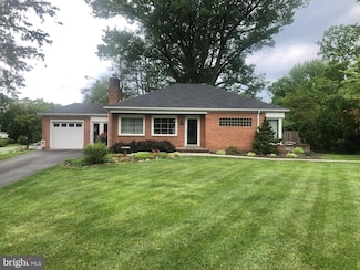 18516 Preston Rd, Hagerstown, MD 21742