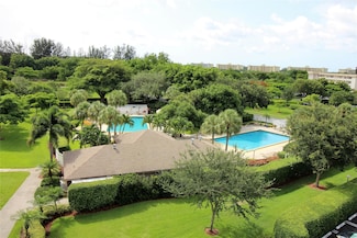 3499 Oaks Way Unit 310, Pompano Beach, FL 33069
