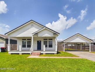 203 Stoneburg Dr, Duson, LA 70529