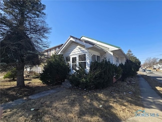 3751 Jackman Rd, Toledo, OH 43612