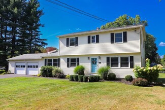 71 Brookside Cir, Elmira, NY 14903